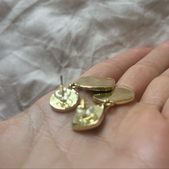 Artsy two-tone statement earrings - Picture 8 of 8